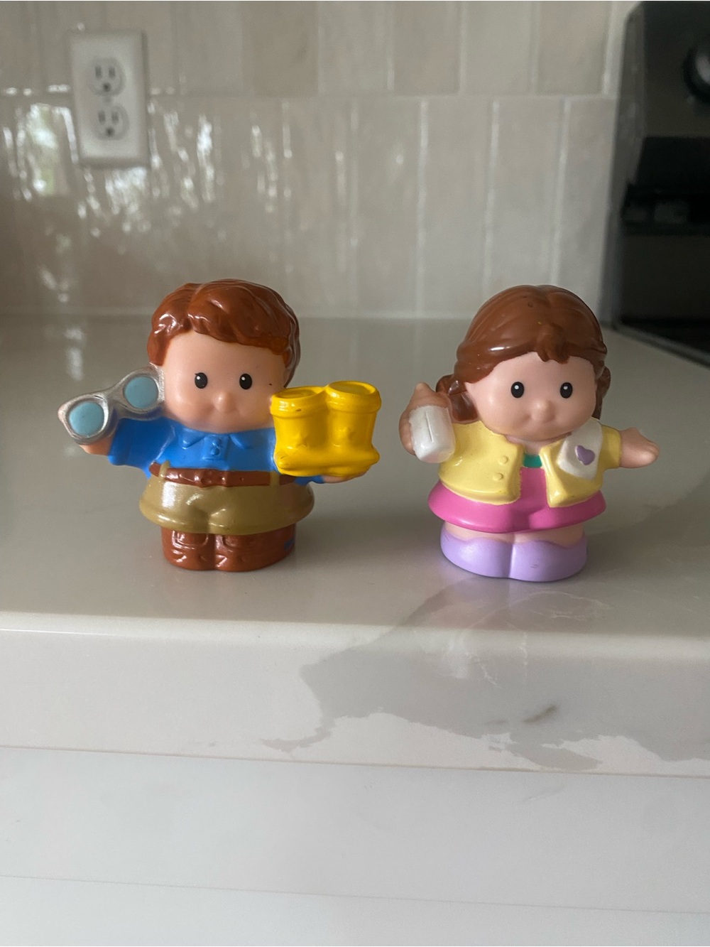 Little People Figures 2008 Mattel mom & dad Preschool Toy Lot set of 2